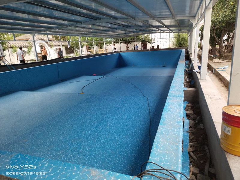 河北泳池瓷磚改造施工泳池膠膜案例